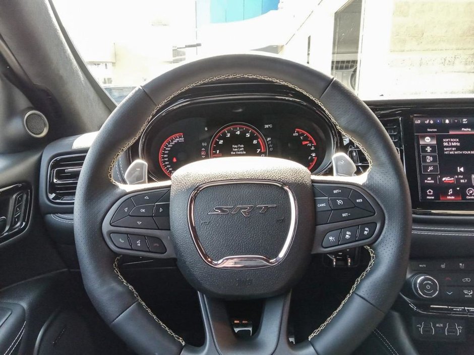 2024 Dodge Durango SRT 392 ALCHEMI IN DB BLACK EQUIPPED WITH A 6.4L SRT V8 , AWD , 8SPD AUTO , 19 SPEAKER HK AUDIO , ADV CRUISE W/LKA , SUNROOF , 2-13