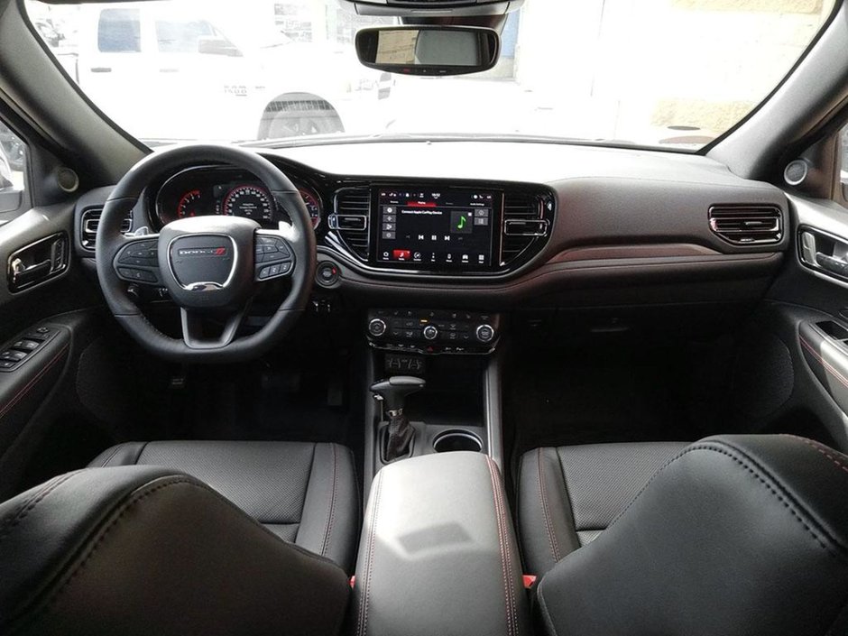 2024 Dodge Durango GT + IN WHITE KNUCKLE EQUIPPED WITH A 3.6L V6 , AWD , 8SPD AUTO , NAPPA LEATHER HEATED/VENTED SEATS , PWR FRONT SEATS , 10.1INCH-24