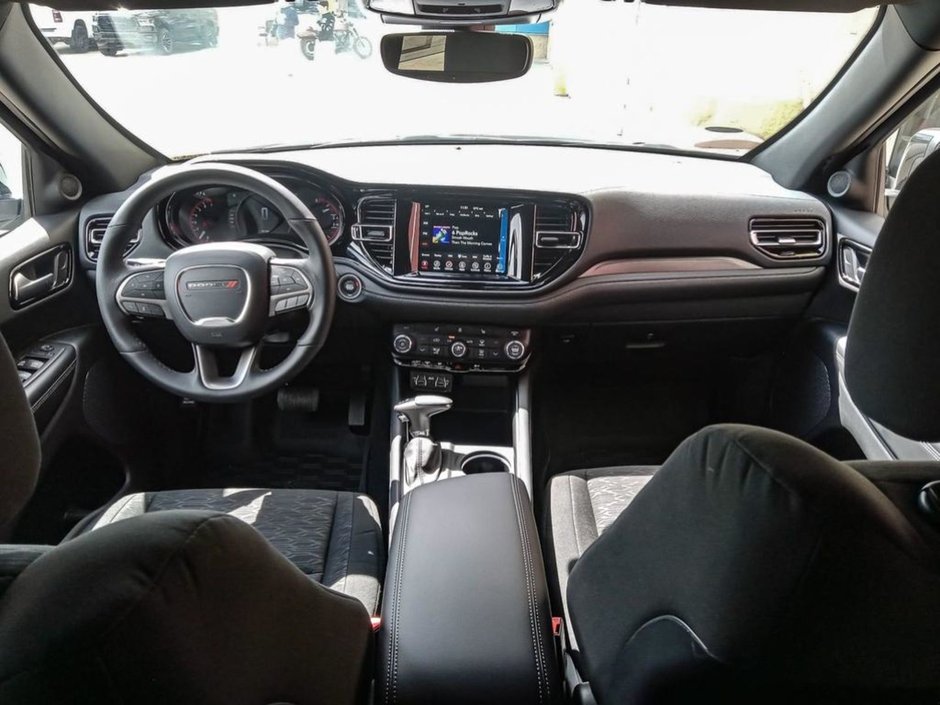 2024 Dodge Durango SXT IN WHITE KNUCKLE EQUIPPED WITH A 3.6L V6 , AWD , 8SPD AUTO , 3RD ROW SEATING GROUP , HEATED SEATS + SW , BACKUP CAM , BSM/RC-23