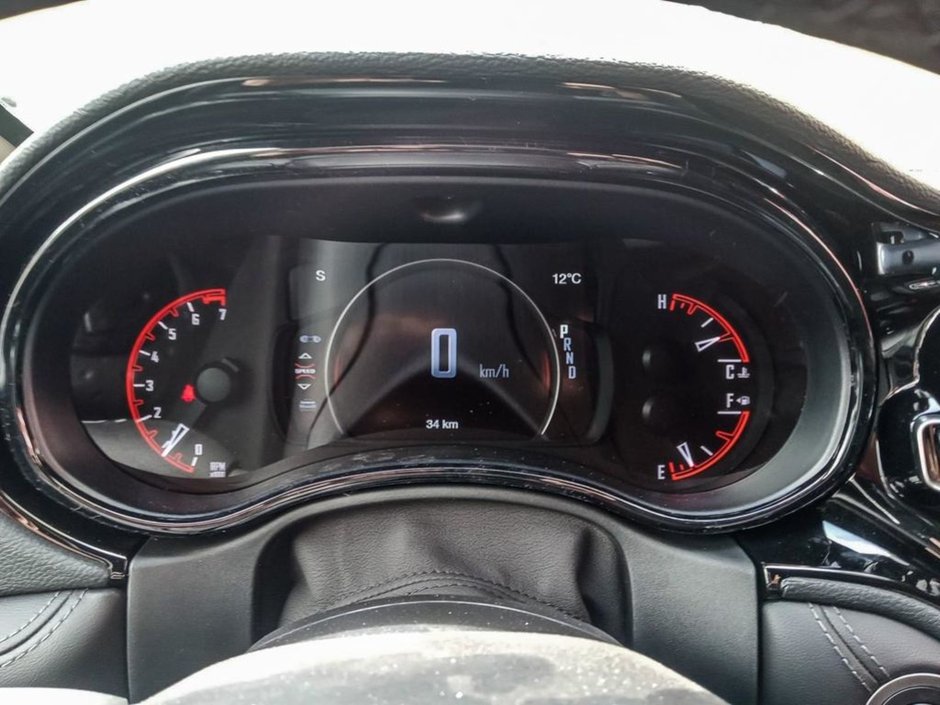 2024 Dodge Durango SXT IN WHITE KNUCKLE EQUIPPED WITH A 3.6L V6 , AWD , 8SPD AUTO , 3RD ROW SEATING GROUP , HEATED SEATS + SW , BACKUP CAM , BSM/RC-14