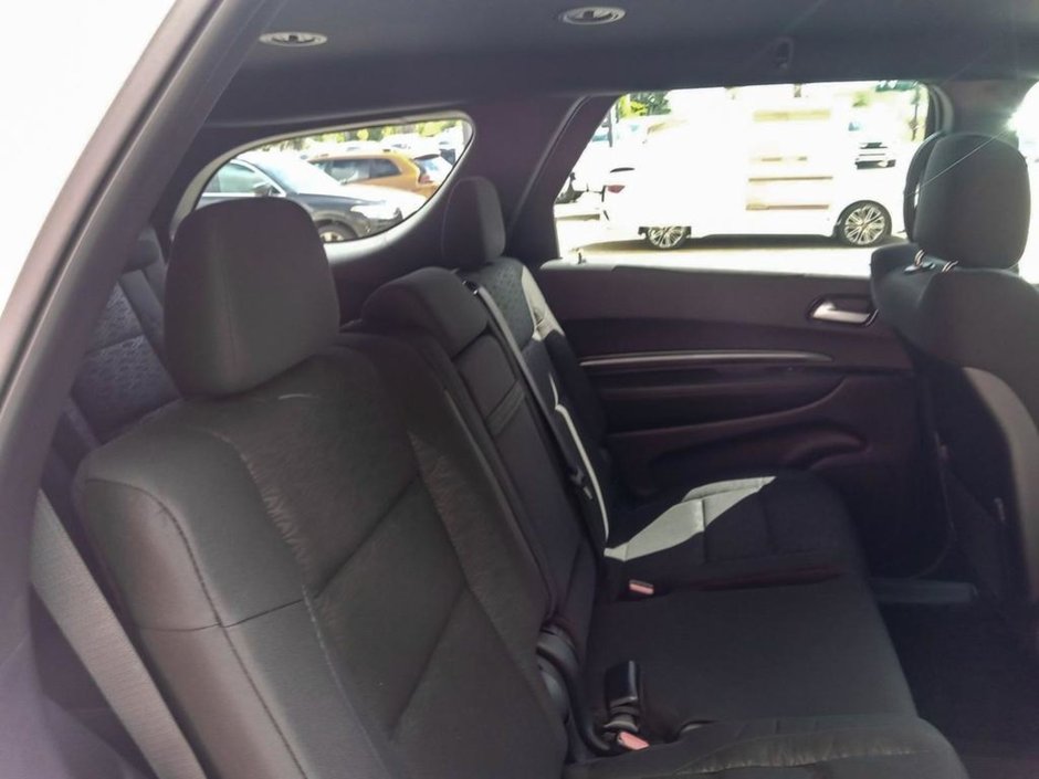 2024 Dodge Durango SXT IN WHITE KNUCKLE EQUIPPED WITH A 3.6L V6 , AWD , 8SPD AUTO , 3RD ROW SEATING GROUP , HEATED SEATS + SW , BACKUP CAM , BSM/RC-22