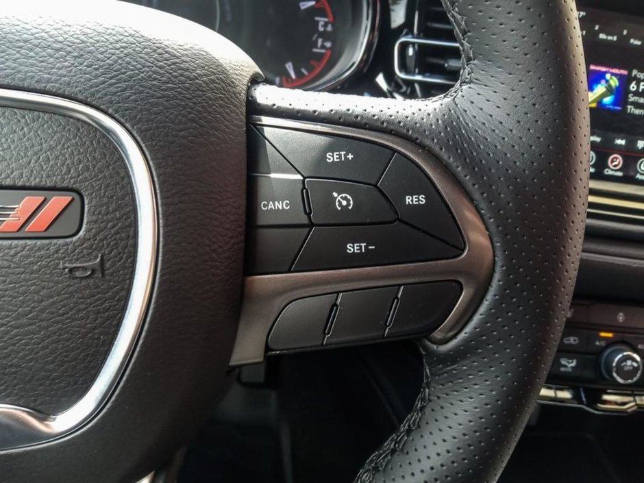 2024 Dodge Durango SXT IN WHITE KNUCKLE EQUIPPED WITH A 3.6L V6 , AWD , 8SPD AUTO , 3RD ROW SEATING GROUP , HEATED SEATS + SW , BACKUP CAM , BSM/RC-15