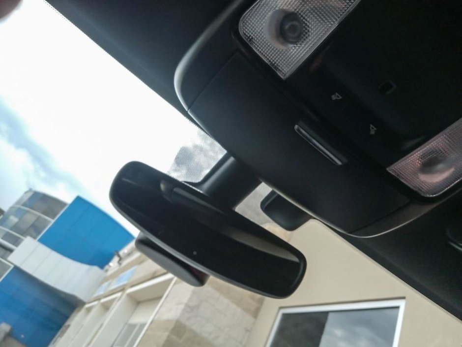 2024 Dodge Durango SXT IN WHITE KNUCKLE EQUIPPED WITH A 3.6L V6 , 8SPD AUTO , AWD , THIRD ROW SEATING GROUP , HEATED SEATS + SW , BACKUP CAM , BSM/-20