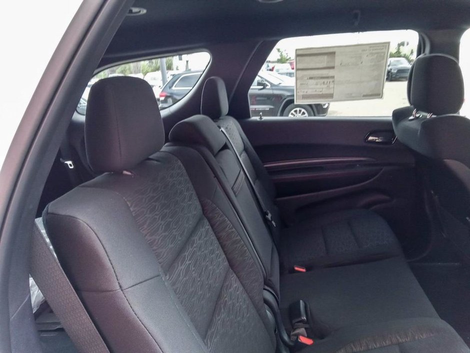 2025 Dodge Durango GT IN WHITE KNUCKLE EQUIPPED WITH A 3.6L V6 , 8SPD TF AUTO , AWD , LED LIGHTS , BACKUP CAM , PARK SENSE REAR , BSM/RCPD , PUSH S-22