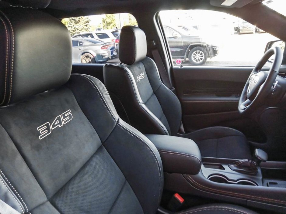 2025 Dodge Durango R/T 20th Anniversary Plus-21