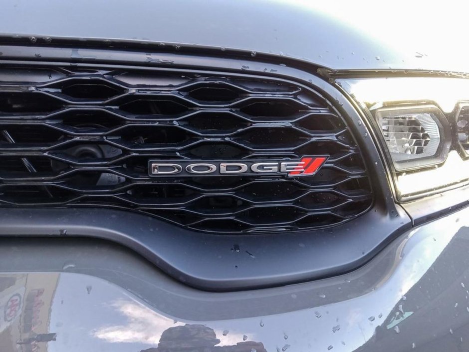 2025 Dodge Durango GT+ IN DESTROYER GREY EQUIPPED WITH A 3.6L V6 , AWD , 8SPD TF AUTO , BLACKTOP PCKG , 20INCH RIMS , PERF HOOD , BSM/RCPD , PWR SE-8