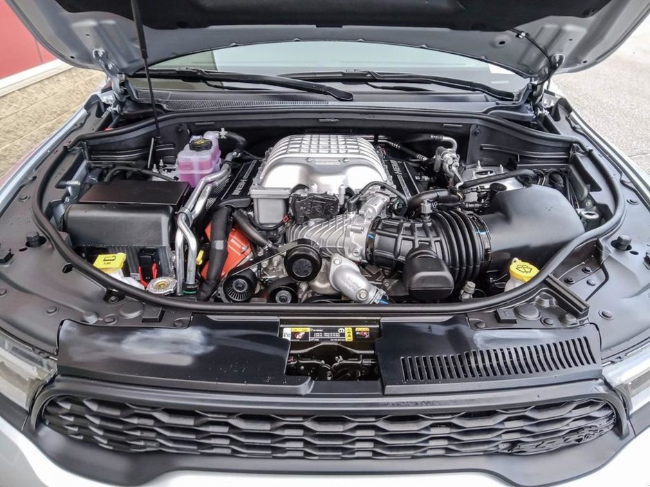 2025 Dodge Durango SRT HELLCAT SILVER BULLET IN TRIPLE NICKEL EQUIPPED WITH A 6.2L SUPERCHARGED SRT V8 , AWD , 8SPD AUTO , NAPPA LEATHER HIGH PERF-9