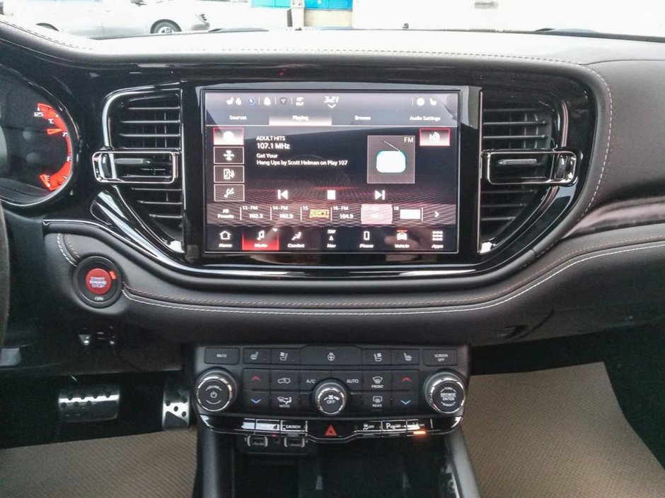 2025 Dodge Durango SRT HELLCAT SILVER BULLET IN TRIPLE NICKEL EQUIPPED WITH A 6.2L SUPERCHARGED SRT V8 , AWD , 8SPD AUTO , NAPPA LEATHER HIGH PERF-18