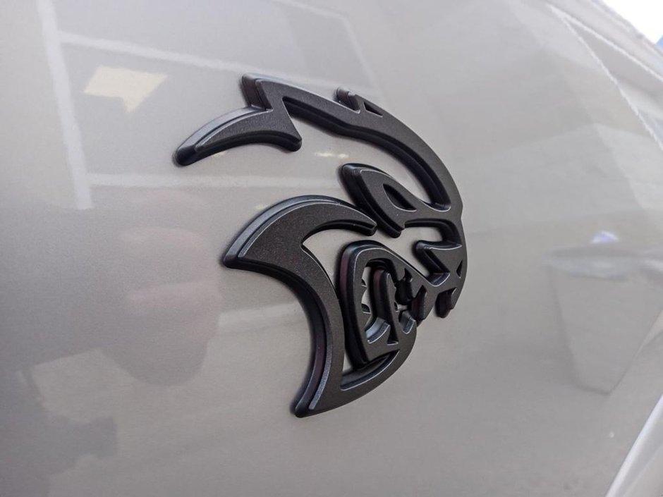 2025 Dodge Durango SRT HELLCAT SILVER BULLET IN TRIPLE NICKEL EQUIPPED WITH A 6.2L SUPERCHARGED SRT V8 , AWD , 8SPD AUTO , NAPPA LEATHER HIGH PERF-25