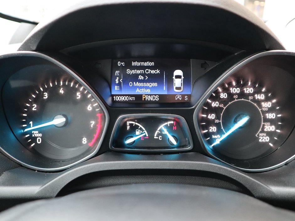 2018 Ford Escape TITANIUM IN GREY EQUIPPED WITH A 2.0L TURBO I4 , 4WD , 6SPD AUTO ,  LEATHER , PANO ROOF, NAV, REMOTE START , PREMIUM AUDIO , DUA-21