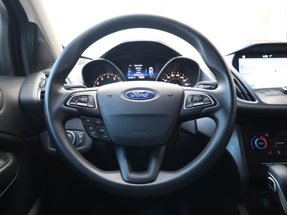 2019 Ford Escape SE IN WHITE EQUIPPED WITH A 1.5L TURBO I4 , 4X4 , 6SPD AUTO , CLOTH HEATED SEATS , DUAL ZONE AC , CRUISE , BACKUP CAM , SW CONTR-23