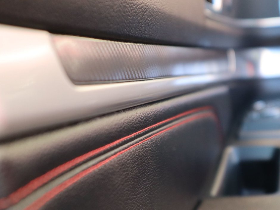 2016 Ford Explorer SPORT IN RED EQUIPPED WITH A 3.5L TURBO V6 , 4X4 , 6SPD AUTO , LEATHER HEATED/VENTED SEATS , DUAL EXHAUST , SUNROOF , BACKUP CAM-17