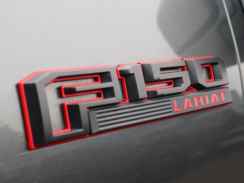 2017 Ford F-150 LARIAT IN GREY EQUIPPED WITH A 3.5L ECOBOOST V6 , 4X4 , 10SPD AUTO , AMBIENT LIGHTING , DUAL ZONE AC , REMOTE START , BACKUP CAM-12