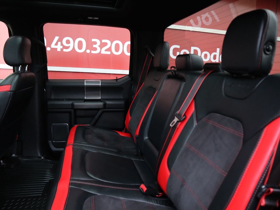 2017 Ford F-150 LARIAT IN GREY EQUIPPED WITH A 3.5L ECOBOOST V6 , 4X4 , 10SPD AUTO , AMBIENT LIGHTING , DUAL ZONE AC , REMOTE START , BACKUP CAM-20