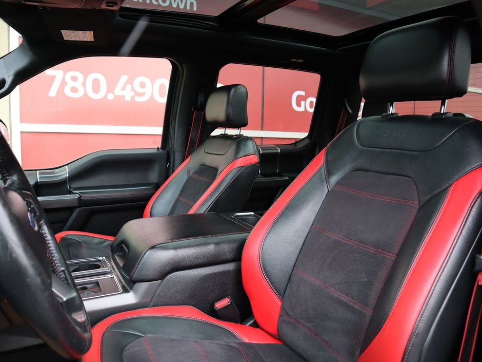 2017 Ford F-150 LARIAT IN GREY EQUIPPED WITH A 3.5L ECOBOOST V6 , 4X4 , 10SPD AUTO , AMBIENT LIGHTING , DUAL ZONE AC , REMOTE START , BACKUP CAM-18