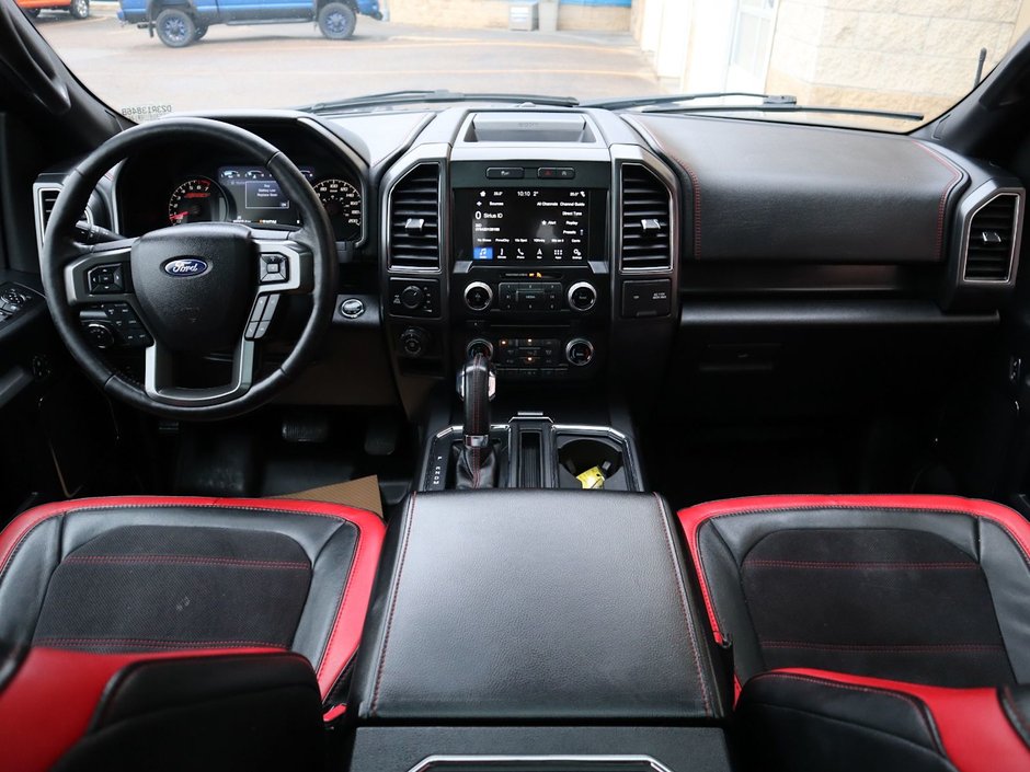 2017 Ford F-150 LARIAT IN GREY EQUIPPED WITH A 3.5L ECOBOOST V6 , 4X4 , 10SPD AUTO , AMBIENT LIGHTING , DUAL ZONE AC , REMOTE START , BACKUP CAM-22