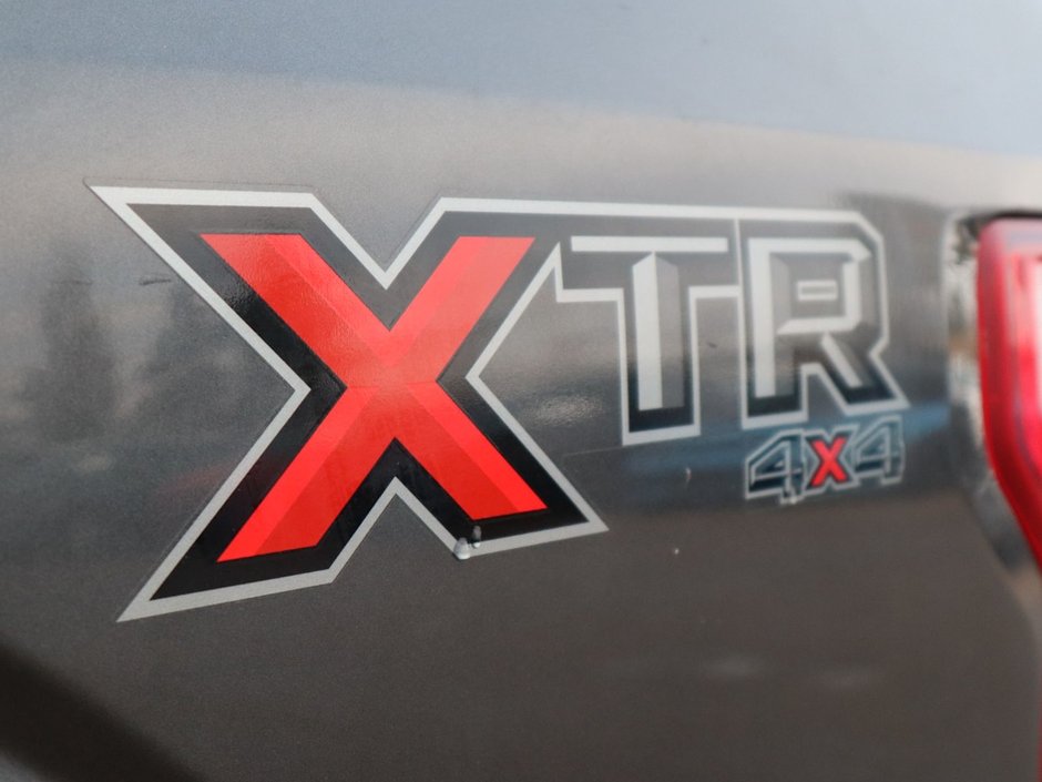 2020 Ford F-150 XLT IN GREY EQUIPPED WITH A 2.7L ECOBBOST V6 , 4X4 , 10SPD AUTO , CRUISE , BACKUP CAM , HD SHOCKS , PWR DRIVER SEAT , REMOTE STA-12