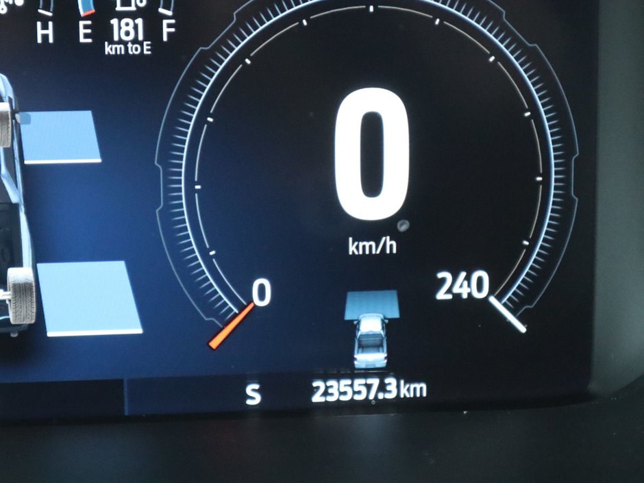 2022 Ford F-150 RAPTOR IN WHITE EQUIPPED WITH A HIGH OUTPUT 3.5L TURBO V6 , 4X4 , 10SPD AUTO , LEATHER HEATED/VENTED BUCKET SEATS , PREMIUM AUDI-30