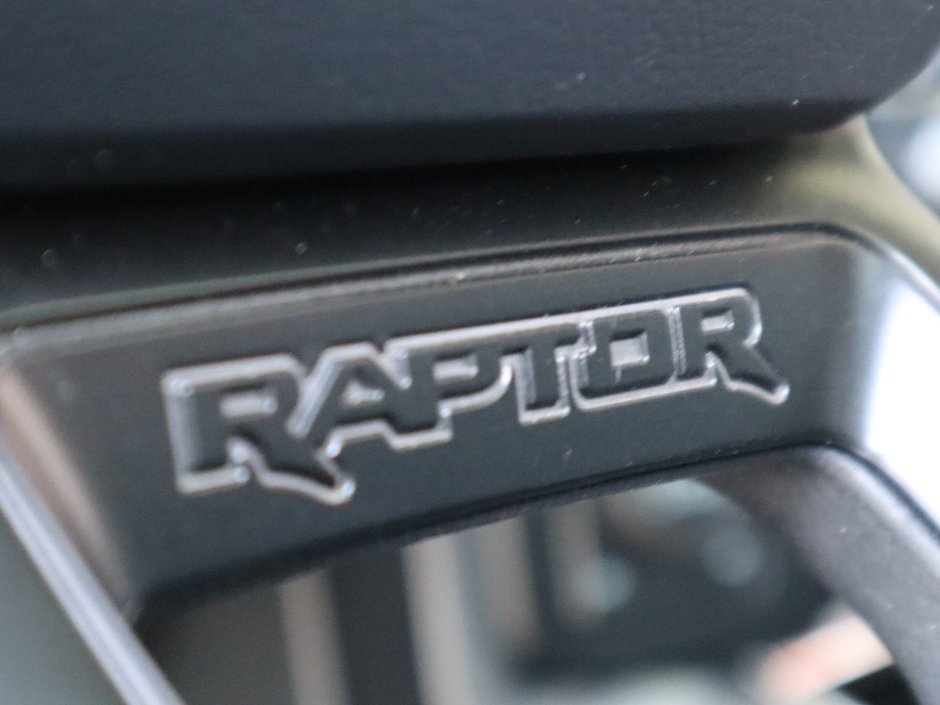 2022 Ford F-150 RAPTOR IN WHITE EQUIPPED WITH A HIGH OUTPUT 3.5L TURBO V6 , 4X4 , 10SPD AUTO , LEATHER HEATED/VENTED BUCKET SEATS , PREMIUM AUDI-28