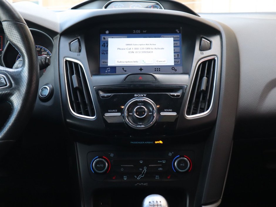 2016 Ford Focus RS IN WHITE EQUIPPED WITH A 350HP 2.3L TURBO I4 , AWD , 6SPD MANUAL , SPORT RIMS , HEATED RECARO BUCKET SEATS , SPORT EXHAUST ,-20