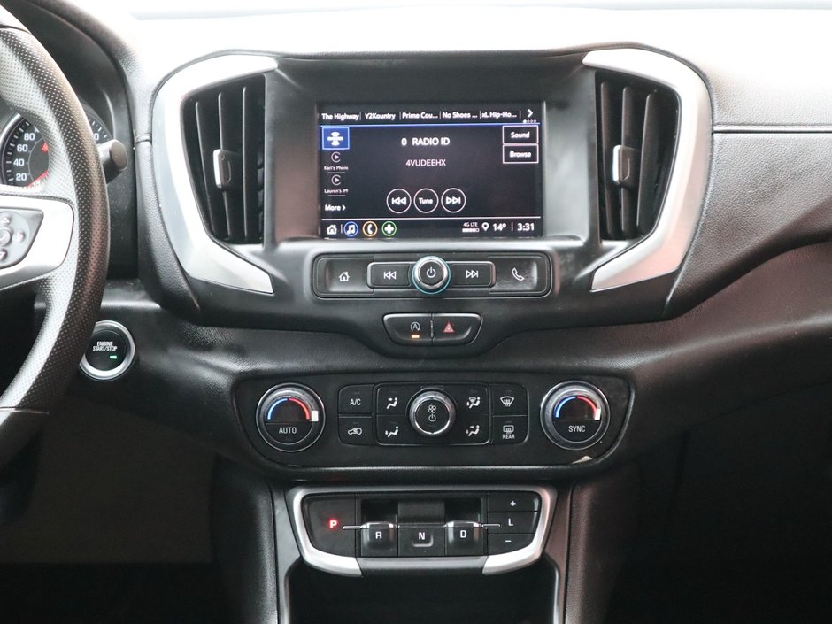 2023 GMC Terrain SLE IN GREY EQUIPPED WITH A 1.5L TURBO I4 , AWD , 9SPD AUTO , PWR LIFTGATE , ALLOY RIMS , PWR DRIVER SEAT , PWR LOCKS/WINDOWS ,-24