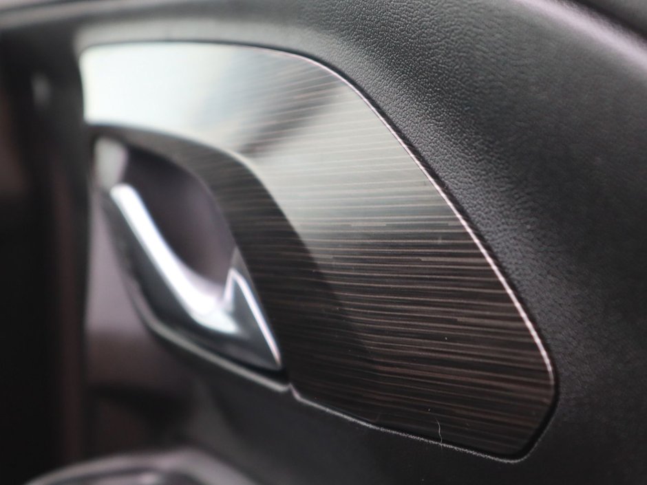 2023 GMC Terrain SLE IN GREY EQUIPPED WITH A 1.5L TURBO I4 , AWD , 9SPD AUTO , PWR LIFTGATE , ALLOY RIMS , PWR DRIVER SEAT , PWR LOCKS/WINDOWS ,-22