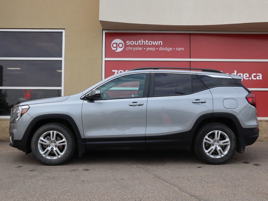 2023 GMC Terrain SLE IN GREY EQUIPPED WITH A 1.5L TURBO I4 , AWD , 9SPD AUTO , PWR LIFTGATE , ALLOY RIMS , PWR DRIVER SEAT , PWR LOCKS/WINDOWS ,-6