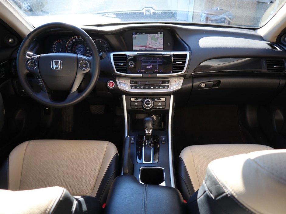 2015 Honda Accord Coupe EX-L IN BLUE EQUIPPED WITH A 2.4L I4 , FWD , CVT AUTO , LEATHER HEATED SEATS , PREMIUM AUDIO , DUAL ZONE AC , CRUISE , SW CONTRO-19