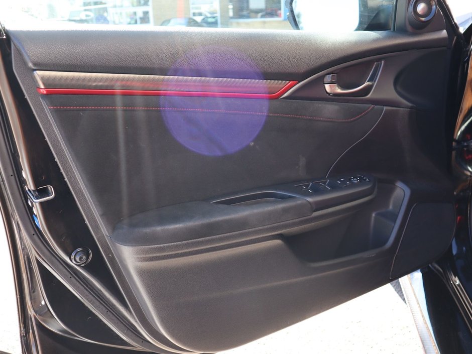 2019 Honda Civic Type R TYPE R IN BLACK EQUIPPED WITH A 300+HP 2.0L TURBO , FWD , 6SPD MANUAL , RECARO BUCKET SEATS , PREMIUM AUDIO , BACKUP CAM , AC ,-16