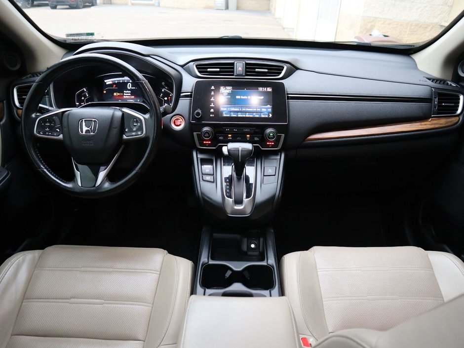 2018 Honda CR-V TOURING IN BLACK EQUIPPED WITH A 1.5L TURBO I4 , AWD , CVW AUTO , LEATHER HEATED SEATS , PREMIUM AUDIO , BACKUP CAM , DUAL ZONE-24