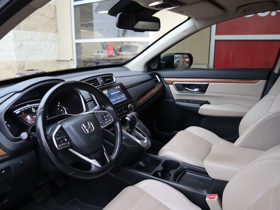 2018 Honda CR-V TOURING IN BLACK EQUIPPED WITH A 1.5L TURBO I4 , AWD , CVW AUTO , LEATHER HEATED SEATS , PREMIUM AUDIO , BACKUP CAM , DUAL ZONE-15