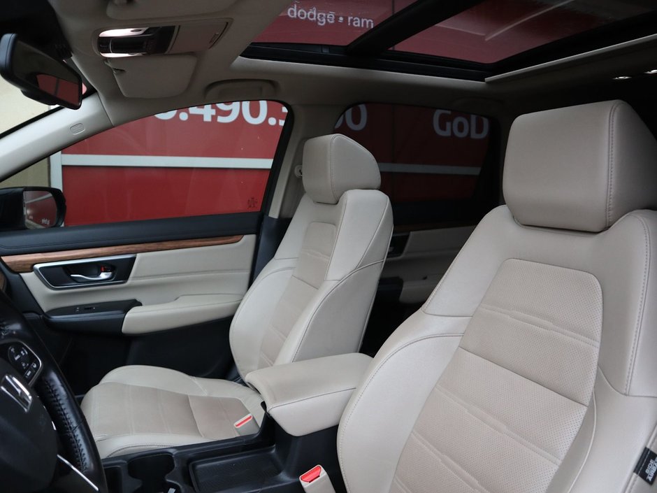 2018 Honda CR-V TOURING IN BLACK EQUIPPED WITH A 1.5L TURBO I4 , AWD , CVW AUTO , LEATHER HEATED SEATS , PREMIUM AUDIO , BACKUP CAM , DUAL ZONE-18