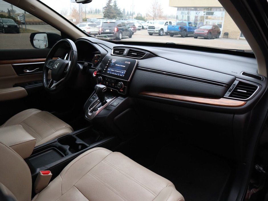 2018 Honda CR-V TOURING IN BLACK EQUIPPED WITH A 1.5L TURBO I4 , AWD , CVW AUTO , LEATHER HEATED SEATS , PREMIUM AUDIO , BACKUP CAM , DUAL ZONE-22