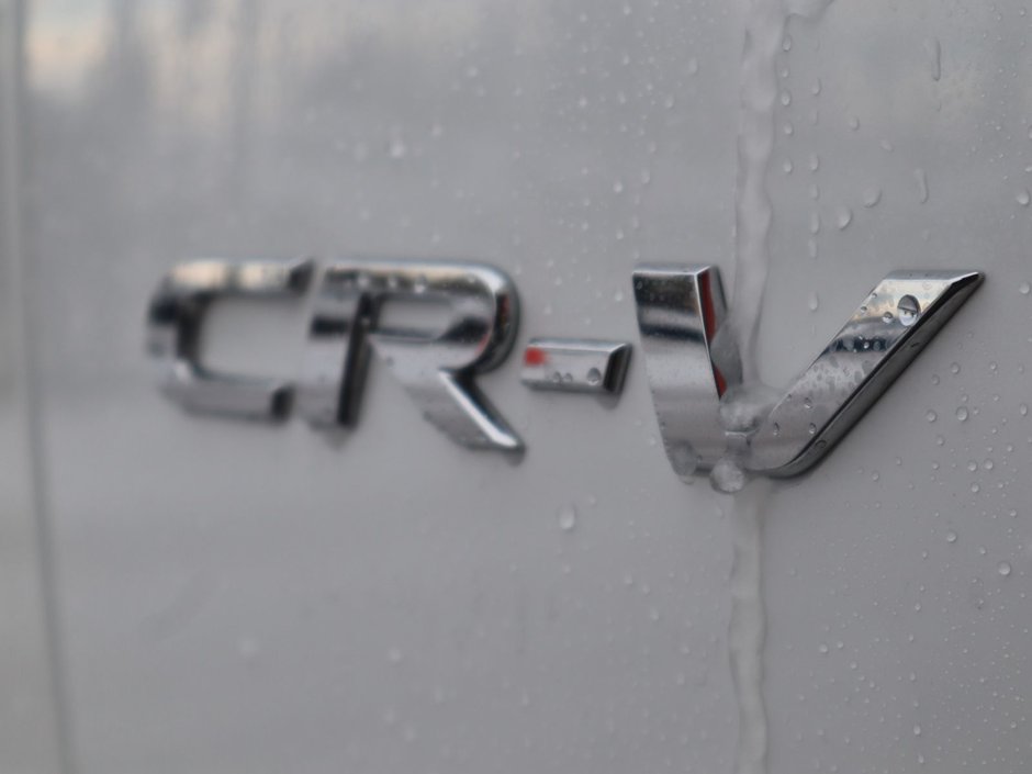 2019 Honda CR-V EX IN WHITE EQUIPPED WITH A FUEL EFFICIENT 1.5L TURBO I4 , AWD , CVT AUTO , PWR SUNROOF , LKA , SW CONTROLS , BACKUP CAM , HEATE-12