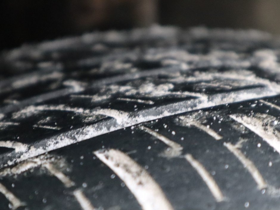 2019 Honda CR-V EX IN WHITE EQUIPPED WITH A FUEL EFFICIENT 1.5L TURBO I4 , AWD , CVT AUTO , PWR SUNROOF , LKA , SW CONTROLS , BACKUP CAM , HEATE-5