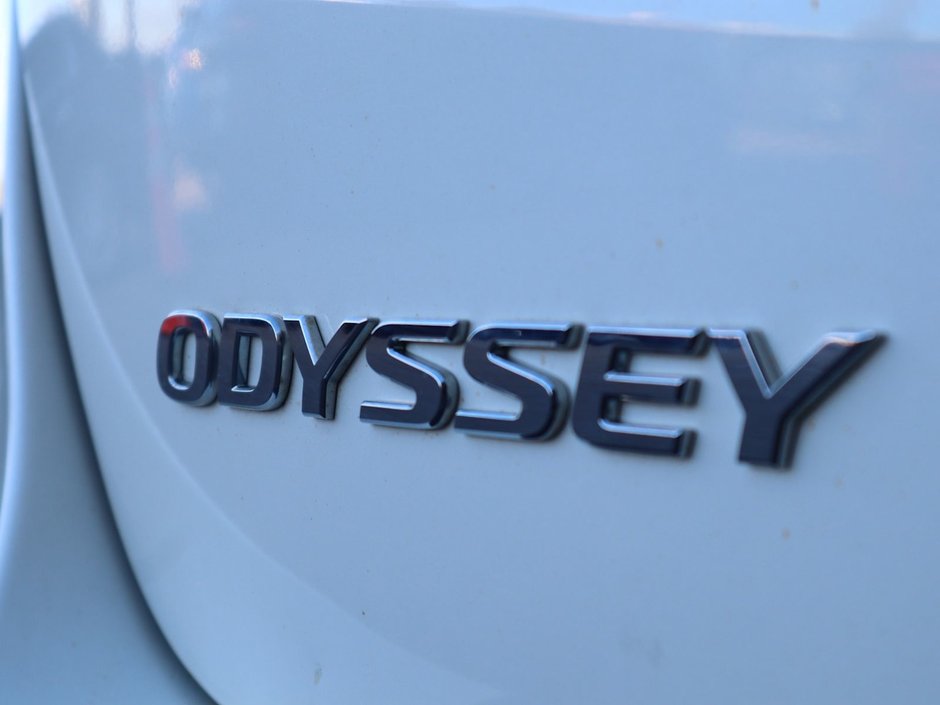 2019 Honda Odyssey EX IN WHITE EQUIPPEDW WITH A 280 HP 3.5L V6 , FWD , 9SPD AUTO , CLOTH HEATED SEATS , BACAKUP CAM , DUAL ZONE AC , CRUISE , 18INC-10