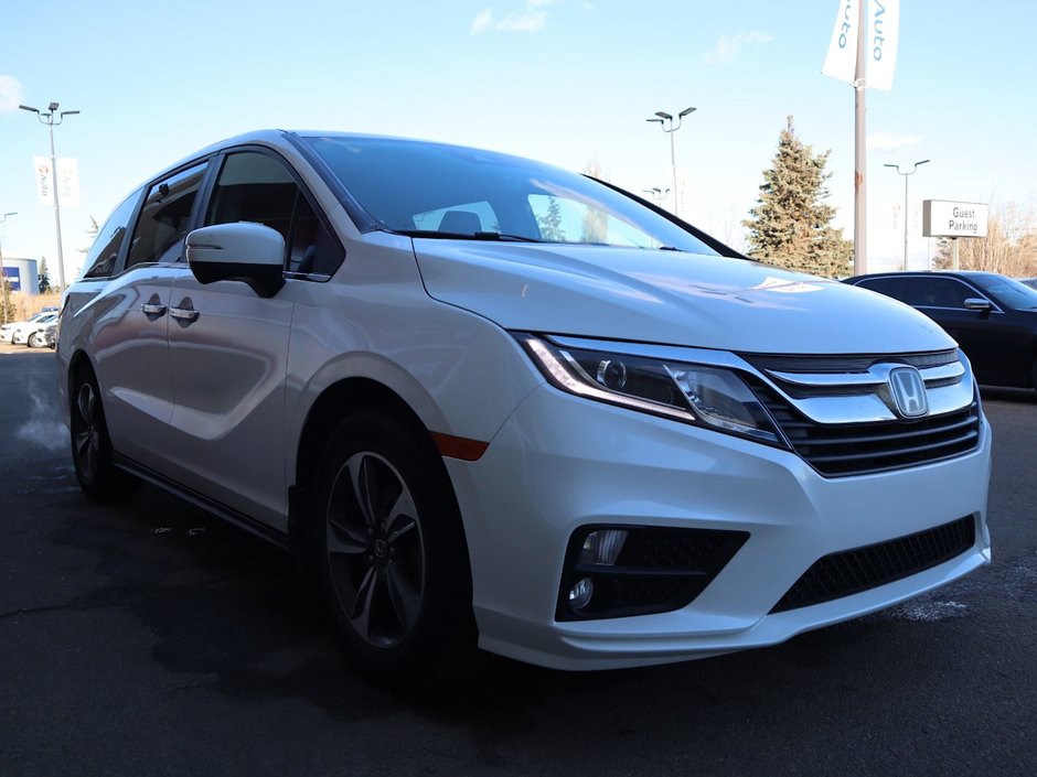 2019 Honda Odyssey EX IN WHITE EQUIPPEDW WITH A 280 HP 3.5L V6 , FWD , 9SPD AUTO , CLOTH HEATED SEATS , BACAKUP CAM , DUAL ZONE AC , CRUISE , 18INC-8