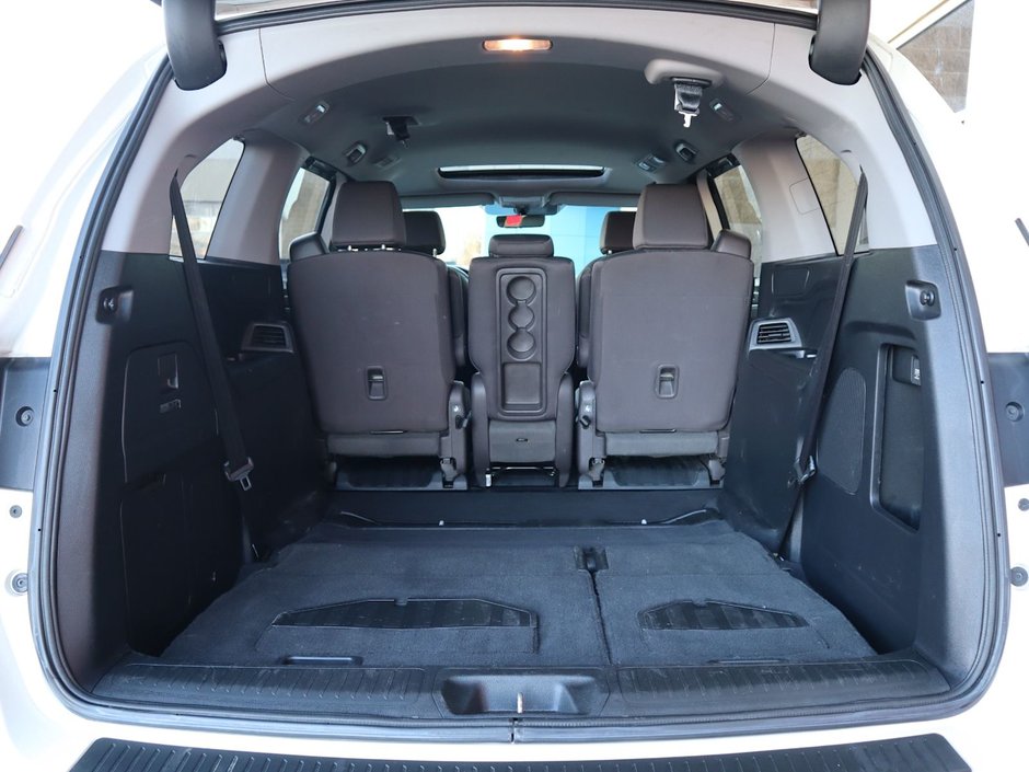 2019 Honda Odyssey EX IN WHITE EQUIPPEDW WITH A 280 HP 3.5L V6 , FWD , 9SPD AUTO , CLOTH HEATED SEATS , BACAKUP CAM , DUAL ZONE AC , CRUISE , 18INC-17