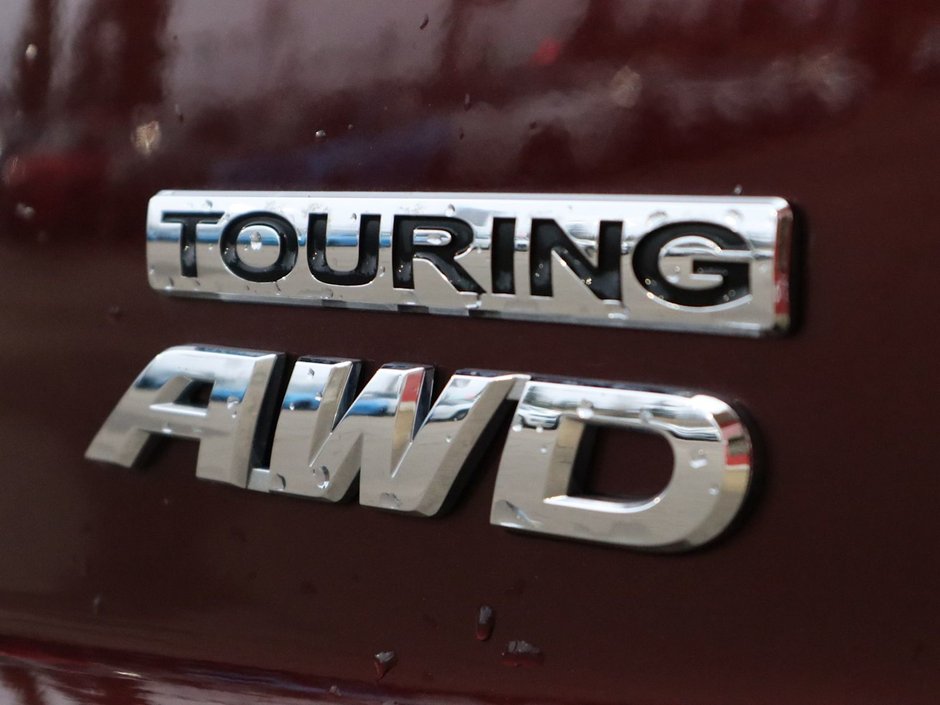 2020 Honda Passport TOURING IN RED EQUIPPED WITH A 3.5L V6 , AWD , 9SPD AUTO , LEATHER HEATED/VENTED BUCKET SEATS , DUAL EXHAUST , NAV , PREMIUM AUD-14