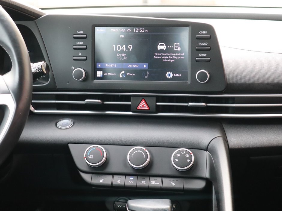 2023 Hyundai Elantra PREFERRED IN BLACK EQUIPPED WITH A 2.0L I4 , FWD , CVT AUTO , CLOTH HEATED SEATS , AC , CRUISE , BACKUP CAM , APPLE CARPLAY/ANDR-21