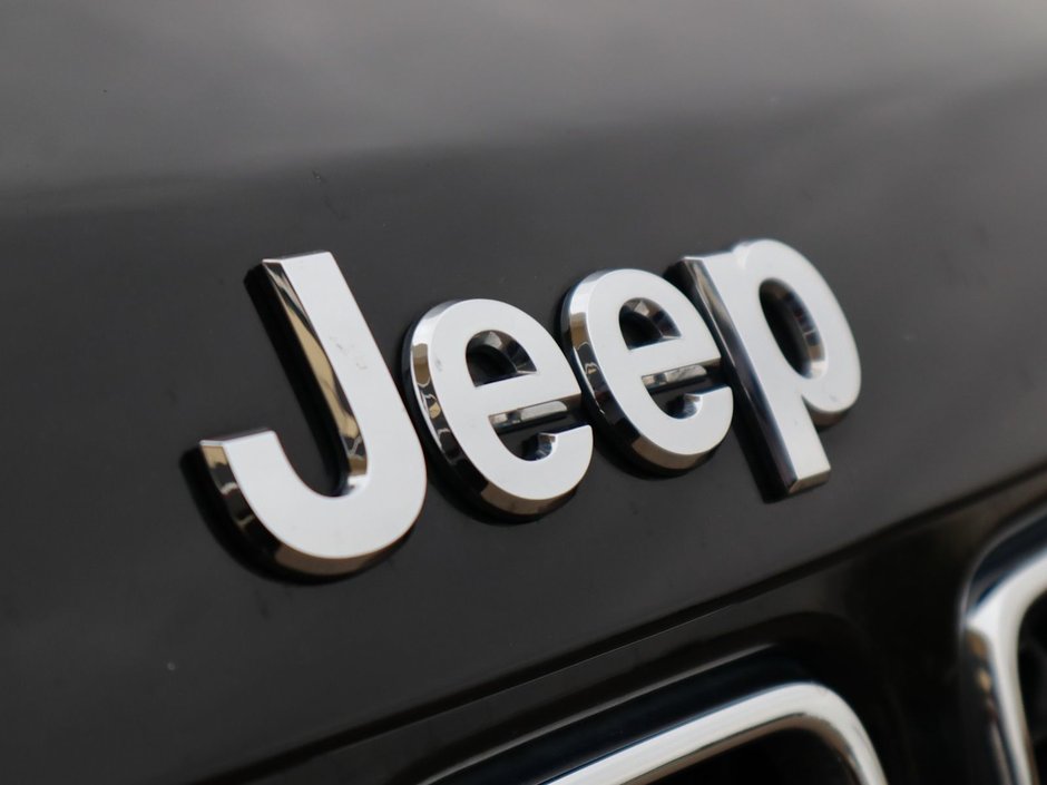 2021 Jeep Compass SPORT IN DIAMOND BLACK EQUIPPED WITH A 2.4L MULTIAIR I4 , 6SPD AISIN AUTO , FWD , SPORT APPEARANCE GROUP , LEATHER SW , 16INCH R-2