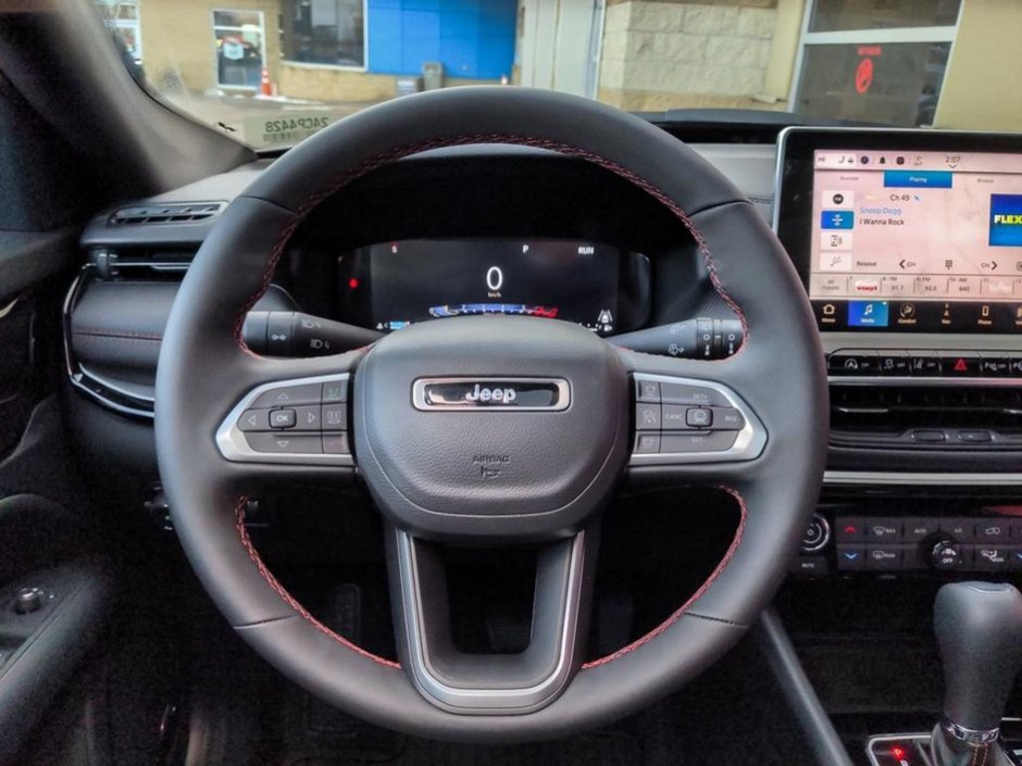 2024 Jeep Compass TRAILHAWK, 2L TURBO I-4, ADAPTIVE CRUISE W/ STOP'N'GO, 360 CAMERA, PANORAMIC SUNROOF, PREMIUM ALPINE SOUND SYSTEM, 10.1 UCONNECT-13