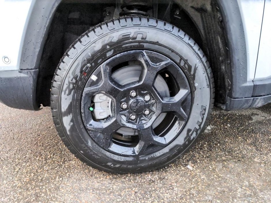 2024 Jeep Compass TRAILHAWK, 2L TURBO I-4, ADAPTIVE CRUISE W/ STOP'N'GO, 360 CAMERA, PANORAMIC SUNROOF, PREMIUM ALPINE SOUND SYSTEM, 10.1 UCONNECT-5