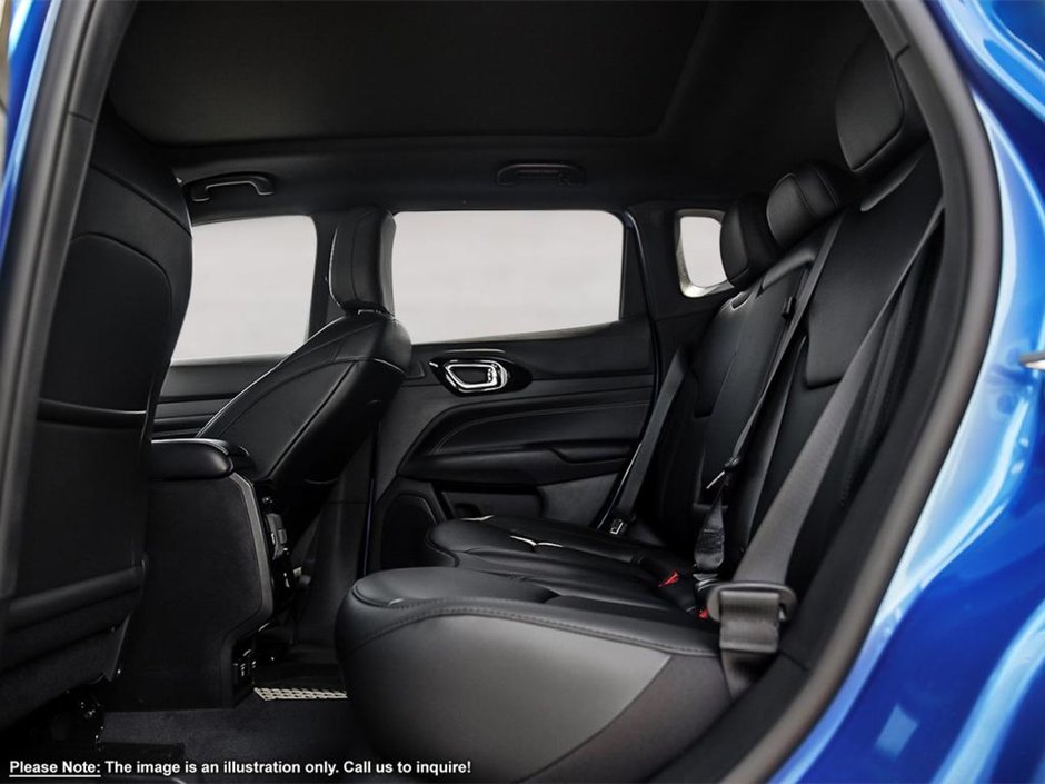 2024 Jeep Compass ALTITUDE IN LASER BLUE PEARL EQUIPPED WITH A 2.0L TUBRO I4 , 4X4 , 8SPD AUTO , DUAL ZONE AC , POWER LIFTGATE , CONVENIENCE GROUP-19