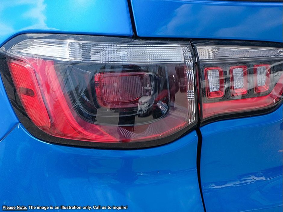 2024 Jeep Compass NORTH IN LASER BLUE EQUIPPED WITH A 2.0L TURBO , 4X4 , 8SPD AUTO , CONVENIENCE GROUP , NAV , POWER LIFTGATE , SUN & SOUND , HEAT-10