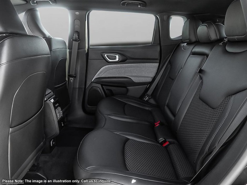 2024 Jeep Compass NORTH IN DIAMOND BLACK EQUIPPED WITH A 2.0L TURBO I4 , 4X4 , 8SPD AUTO , TERRAIN MGMT , FCW , ACTIVE LANE MGMT , BACKUP CAM , AU-18