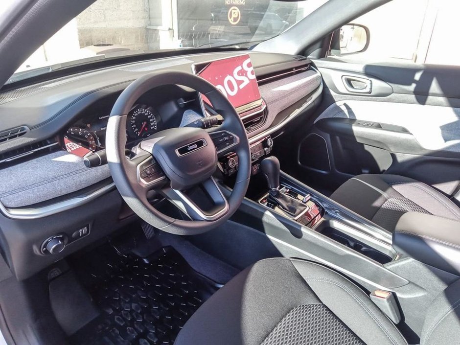 2024 Jeep Compass Sport-12