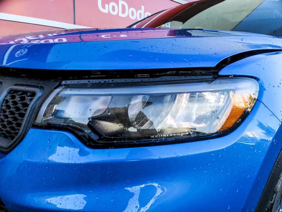 2024 Jeep Compass TRAILHAWK IN LASER BLUE PEARL EQUIPPED WITH A 2.0L TURBO I4 , 4X4 , 8SPD AUTO , DRIVER ASSIST GROUP I , SUN SOUND & NAV GROUP ,-6