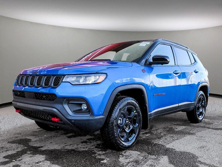 2024 Jeep Compass TRAILHAWK IN LASER BLUE PEARL EQUIPPED WITH A 2.0L TURBO I4 , 4X4 , 8SPD AUTO , DRIVER ASSIST GROUP I , SUN SOUND & NAV GROUP ,-0