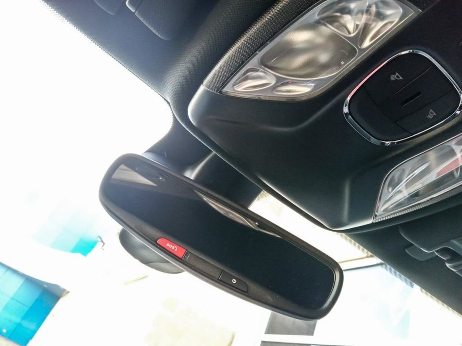 2025 Jeep Compass NORTH IN DIAMOND BLACK EQUIPPED WITH A 2.0L TURBO I4 , 4X4 , 8SPD AUTO , CONVENIENCE GROUP , 10.1INCH W/NAV , PWR TAILGATE , PWR-20